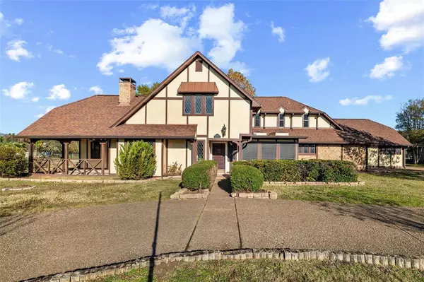 Waxahachie, TX 75165,1205 N Creek Circle