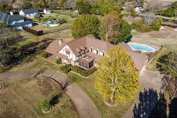 Waxahachie, TX 75165,1205 N Creek Circle