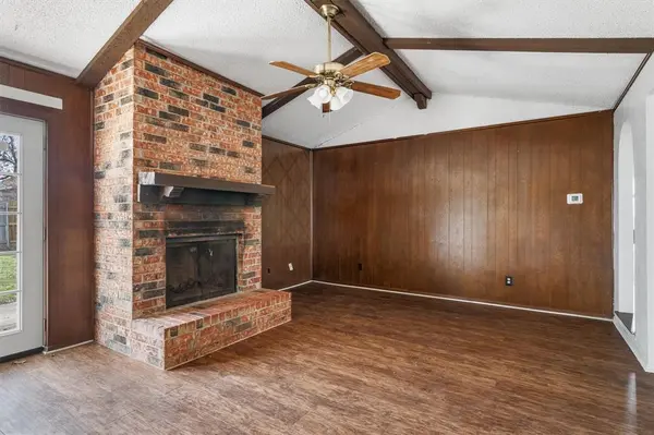 Forest Hill, TX 76140,7537 Folkstone Drive