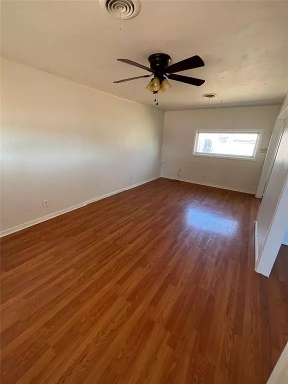 Abilene, TX 79605,925 Buccaneer