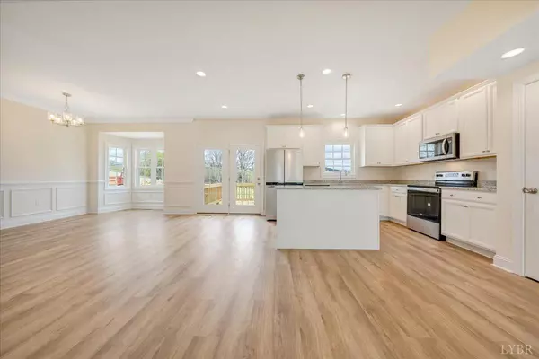 Goode, VA 24556,23 Lochwood Hill DR