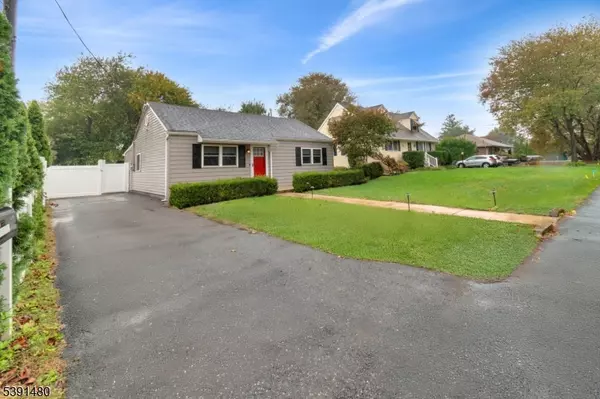 Freehold Twp., NJ 07728,16 Irwin Ave