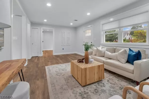 Freehold Twp., NJ 07728,16 Irwin Ave