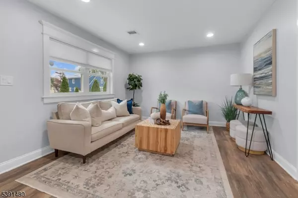 Freehold Twp., NJ 07728,16 Irwin Ave