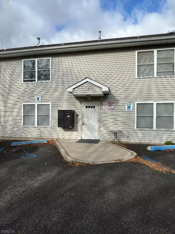 Manville Boro, NJ 08835,19 South Street