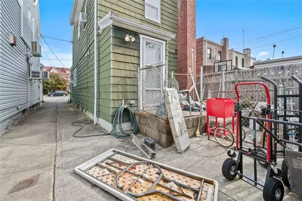 Brooklyn, NY 11234,2020 East 38th ST