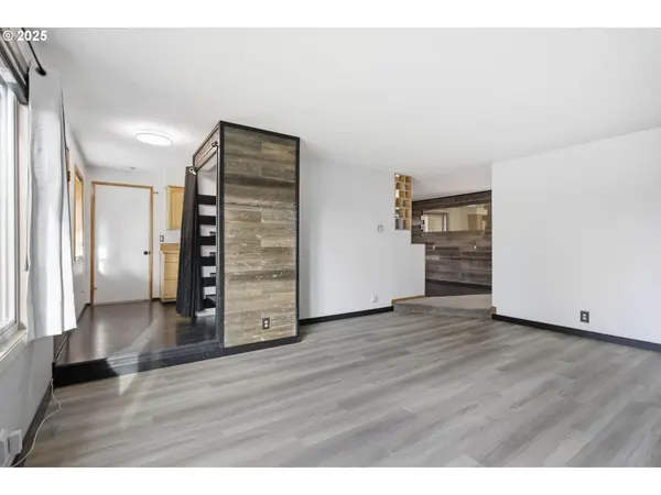 Springfield, OR 97478,777 60TH ST