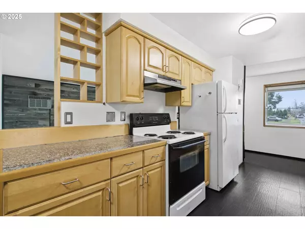 Springfield, OR 97478,777 60TH ST