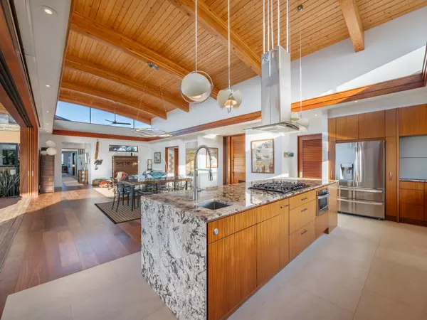 Honokaa, HI 96727,45-5038 NANAINA KAI RD