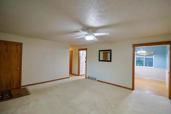 Saginaw, MI 48638,5431 Willowbrook DR