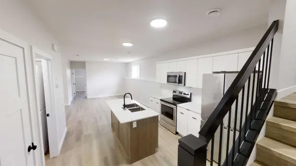 Grande Prairie, AB T8V6J5,10406 129 AVE #A