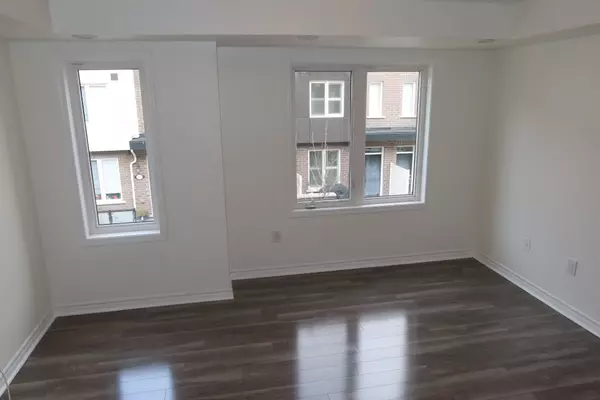 Toronto E10, ON M1E 0B8,45 Heron Park PL #5