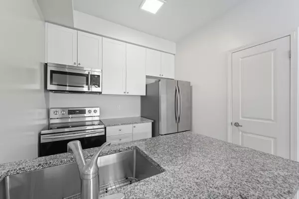 Clarington, ON L1C 0V4,80 Aspen Springs DR #120