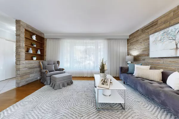 Toronto E09, ON M1G 2X8,14 Dalehurst AVE