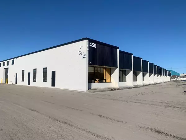 450 Bowes RD #5-6, Vaughan, ON L4K 1K3