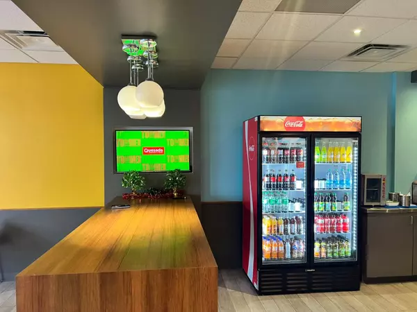 Barrie, ON L4M 3C2,331 Bayfield ST