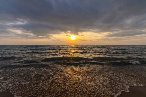 20 Tiny Beaches RD N, Tiny, ON L0L 2J0