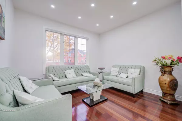 Brampton, ON L6S 6L2,25 Dwyer DR