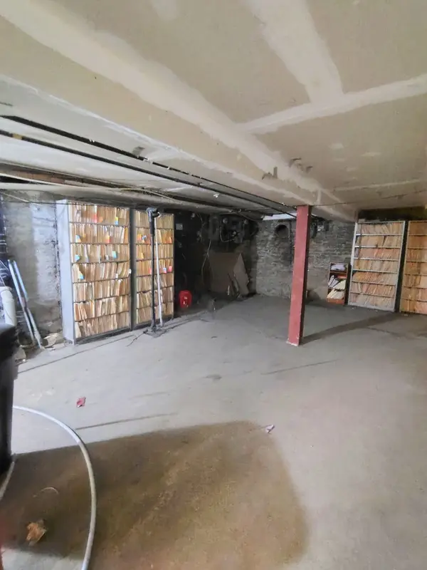 Toronto W02, ON M6H 1N5,1254 Bloor ST W #Basement