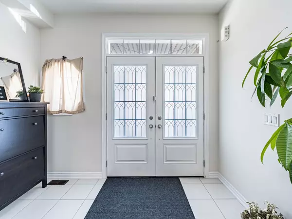 Caledon, ON L7C 4E1,178 Newhouse BLVD