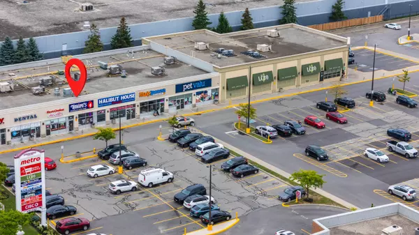 Toronto W02, ON M6N 1K5,2151 St. Clair AVE W #104