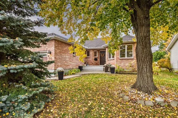 Stittsville - Munster - Richmond, ON K2S 1M4,30 Randall James DR