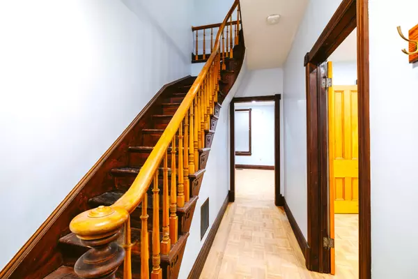 Cambridge, ON N1R 1P5,41 Park Hill RD