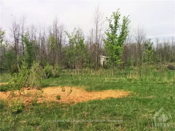 Montague, ON K7A 4W1,49 Rideau AVE N