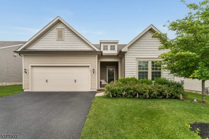 29 Bressler Road, Raritan Twp., NJ 08822