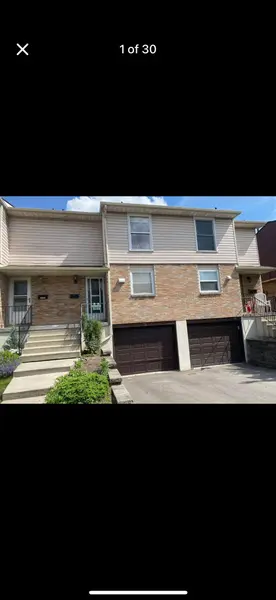 10 Angus RD #73, Hamilton, ON L8K 6K3