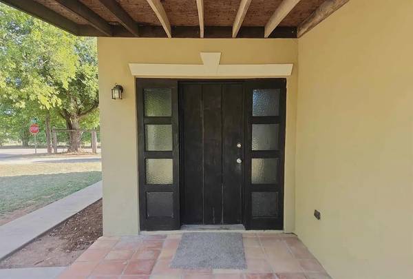 502 Wise Street, Newark, TX 76071