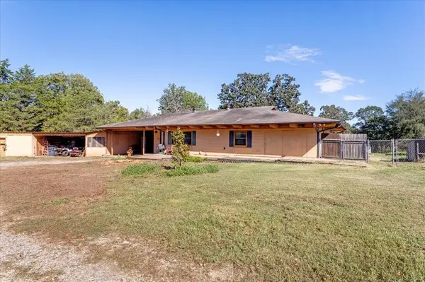 Denison, TX 75021,21 Chaparral Estates Drive