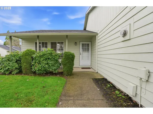 Battle Ground, WA 98604,511 SE CLARK AVE