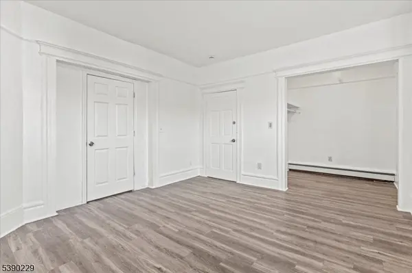 Newark City, NJ 07108,871 S 19Th St