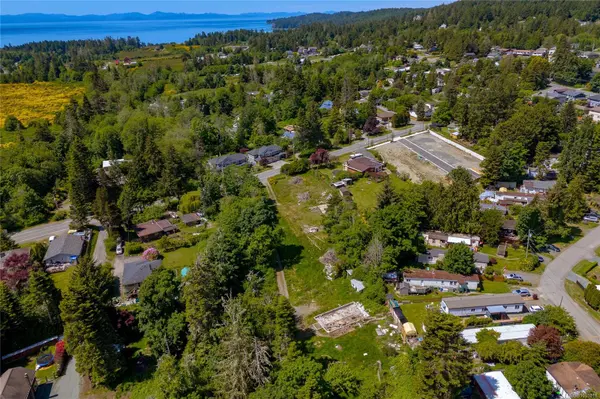 Sooke, BC V9Z 0N8,2033 Maple Ave