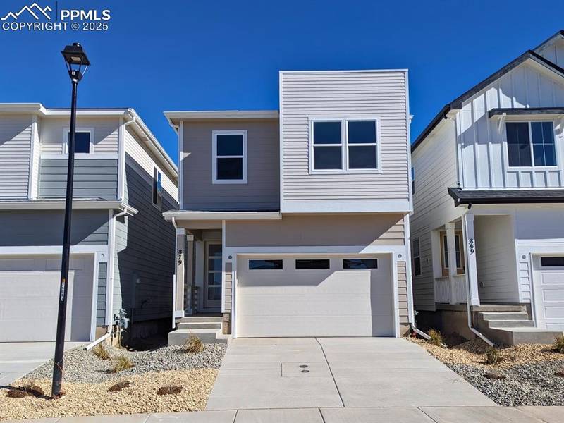 879 Solum GRV, Colorado Springs, CO 80915