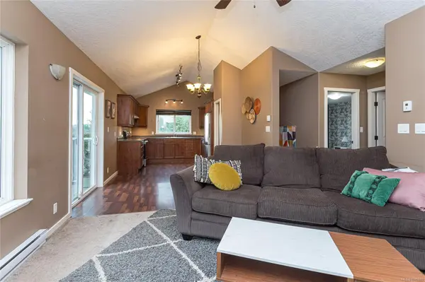 Qualicum Beach, BC V9K 2S3,1759 Martini Way