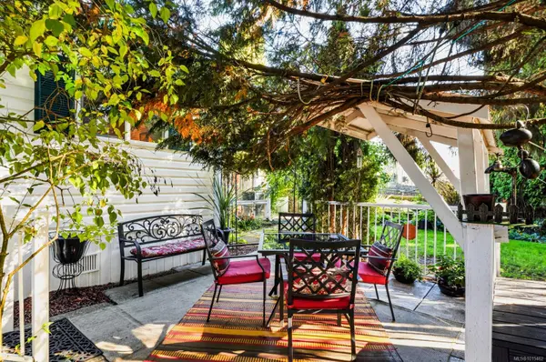 Duncan, BC V9L 5K5,1927 Tzouhalem Rd #12