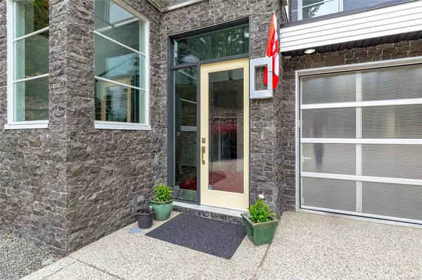 Colwood, BC V9C 3R8,556 Delora Dr