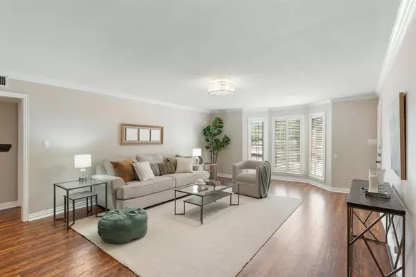 Dallas, TX 75248,15923 Preston Road #1003