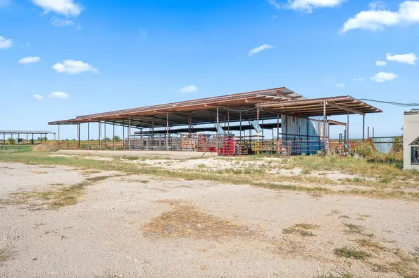 Hico, TX 76457,910 E Fm 219