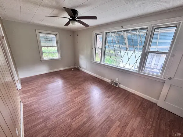 Lynchburg, VA 24504,1505 Wise ST