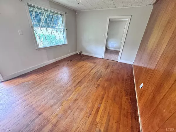 Lynchburg, VA 24504,1505 Wise ST