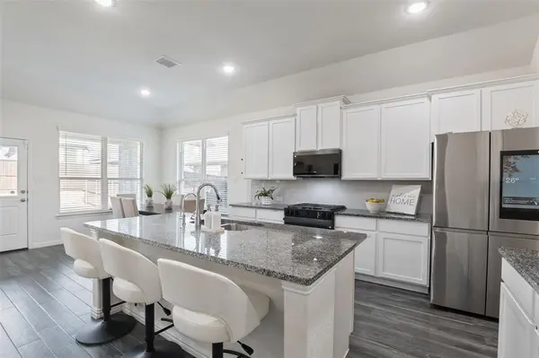 Little Elm, TX 75068,1413 Lake Grove Drive