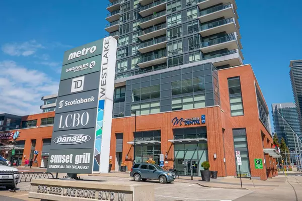 Toronto W06, ON M8V 1A4,2200 Lakeshore BLVD W #718