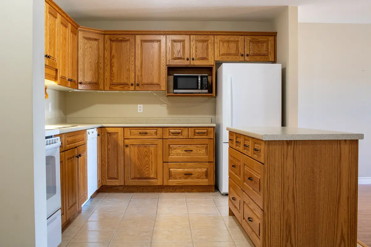 401 Birmingham ST E #211, Wellington North, ON N0G 2L2