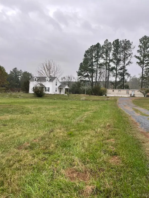 14337 E Gretna RD, Gretna, VA 24557