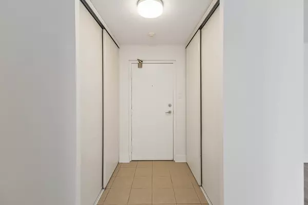 London North, ON N6H 5G7,560 Proudfoot LN #512