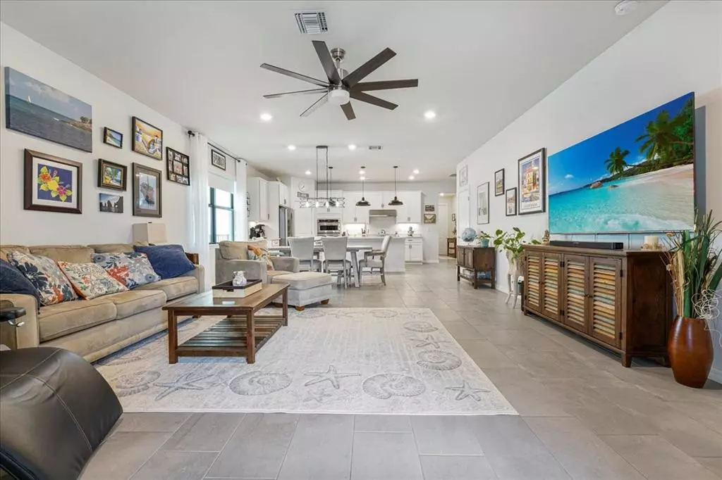 Tamarac, FL 33321,8258 NW 79th Ave