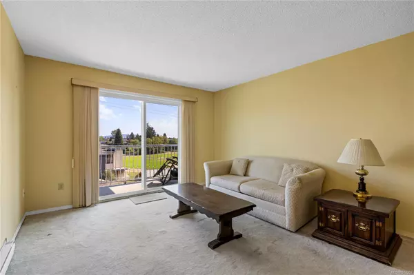 Chemainus, BC V0R 1K1,9942 Daniel St #309